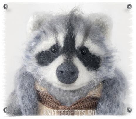 raccoon Rocky knitted interior toy